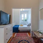 Апартаменти Graca Palace With Private Pool Garden