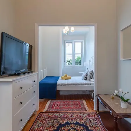 Apartment Graca Palace With Private Pool Garden