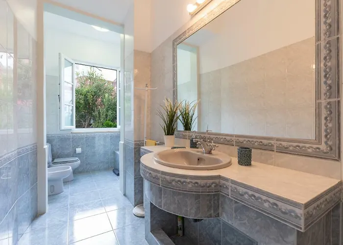 Lejlighed Graca Palace With Private Pool Garden Lisboa